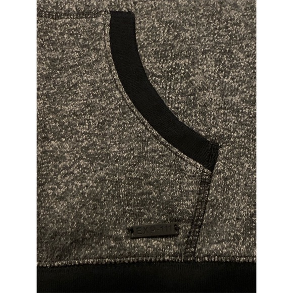 Express Fleece Sweater - Picture 7 of 7